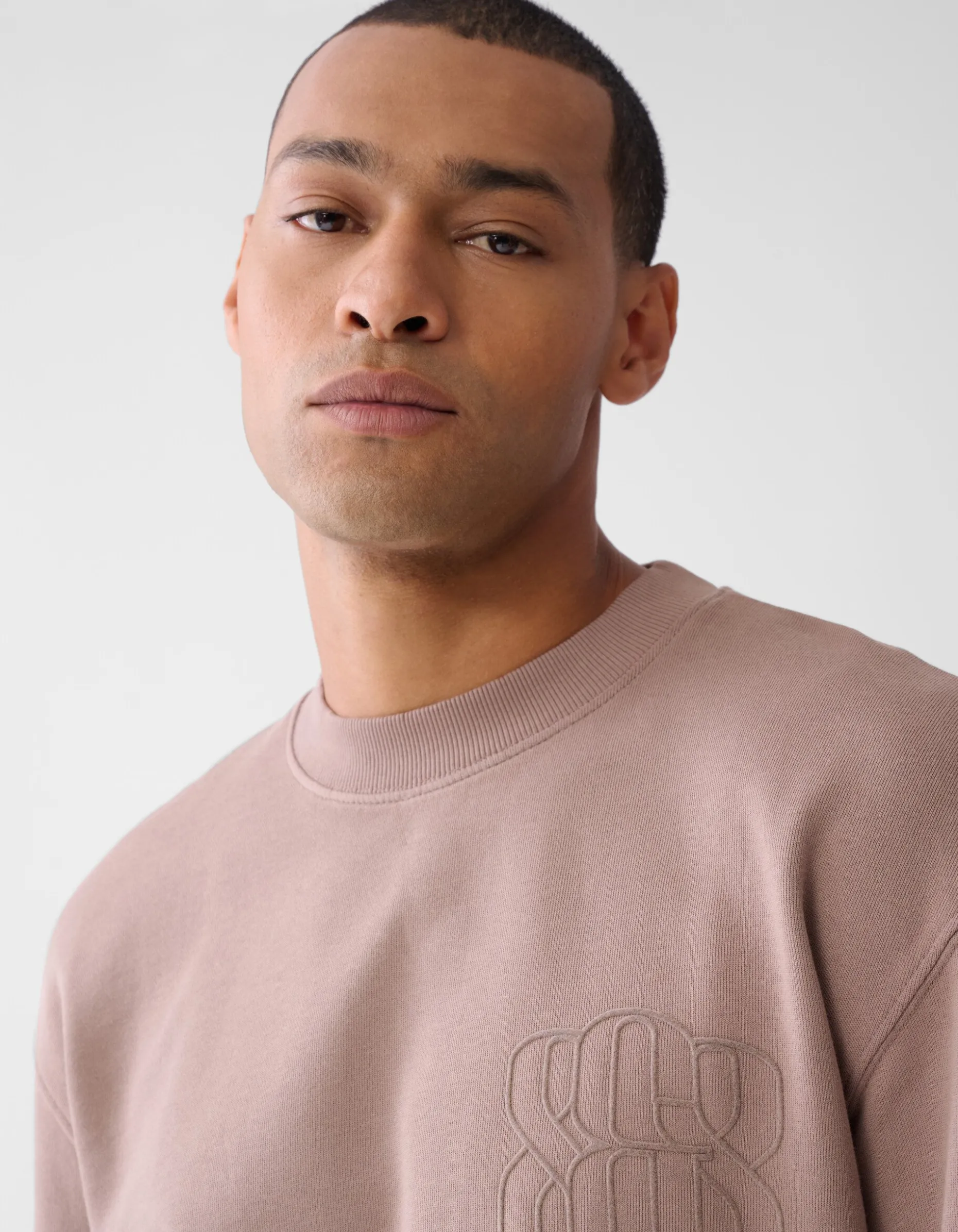 Artwork Sweater Bruin