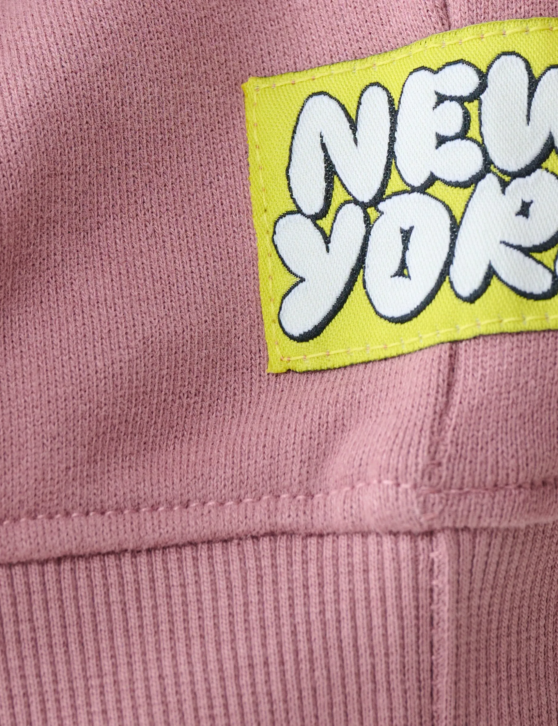 Artwork Sweater Donkerroze
