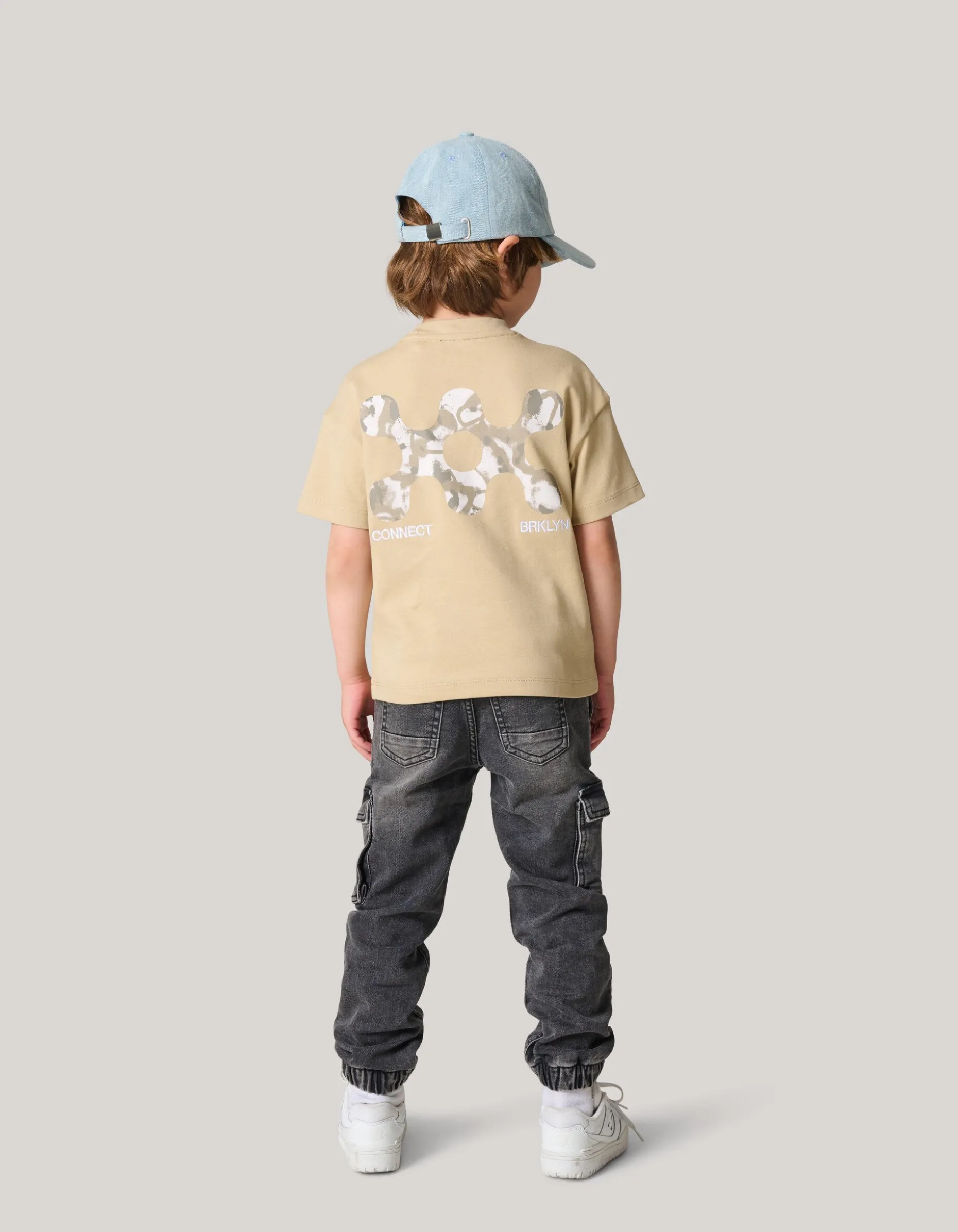 Artwork T-shirt Zand
