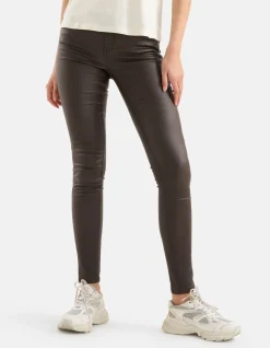 Coated Broek Donkerbruin