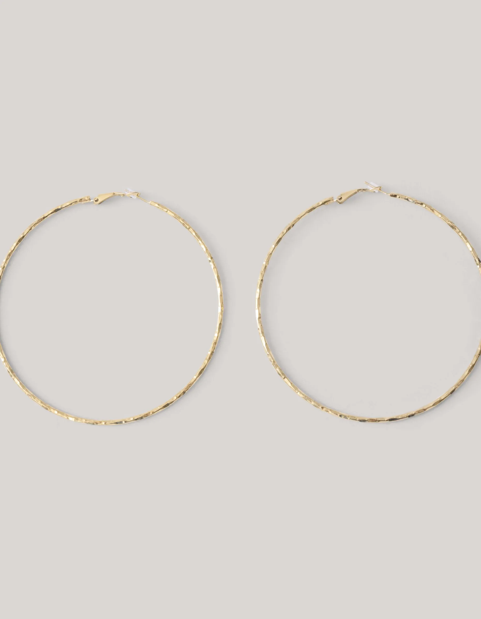 Hammered Hoop Oorbellen Goud