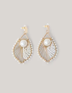 Pearl Drop Oorbellen Wit