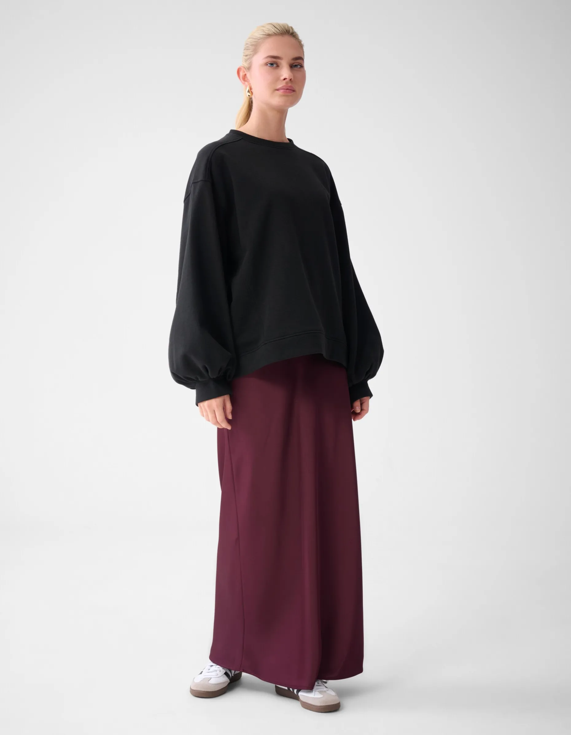 Poff Sleeve Sweater Zwart By Lonneke