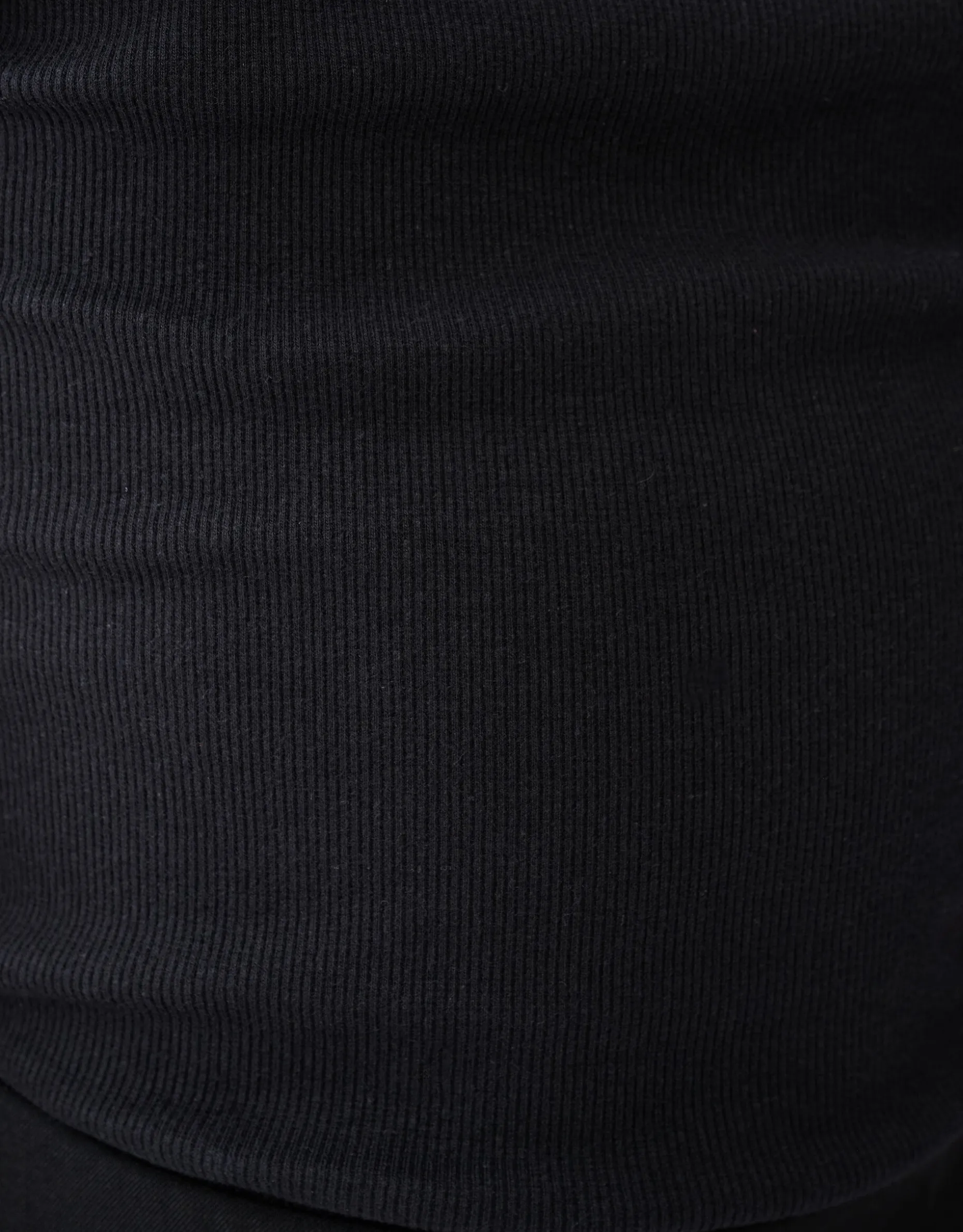 Ruffle Rib Top Zwart