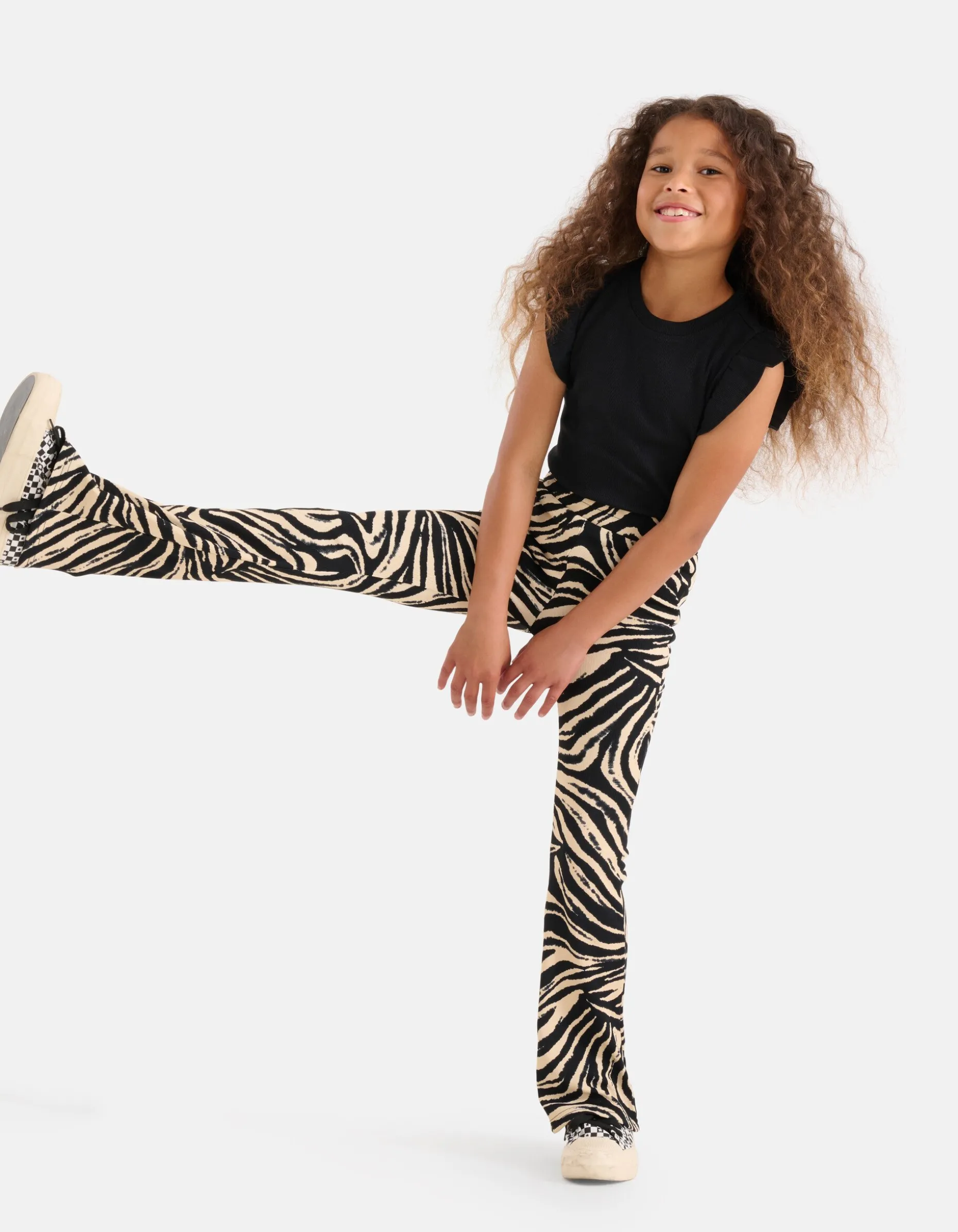 Ruffle Rib Top Zwart