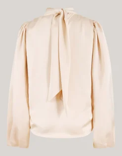 Satijnen Blouse Gebroken Wit By Lonneke