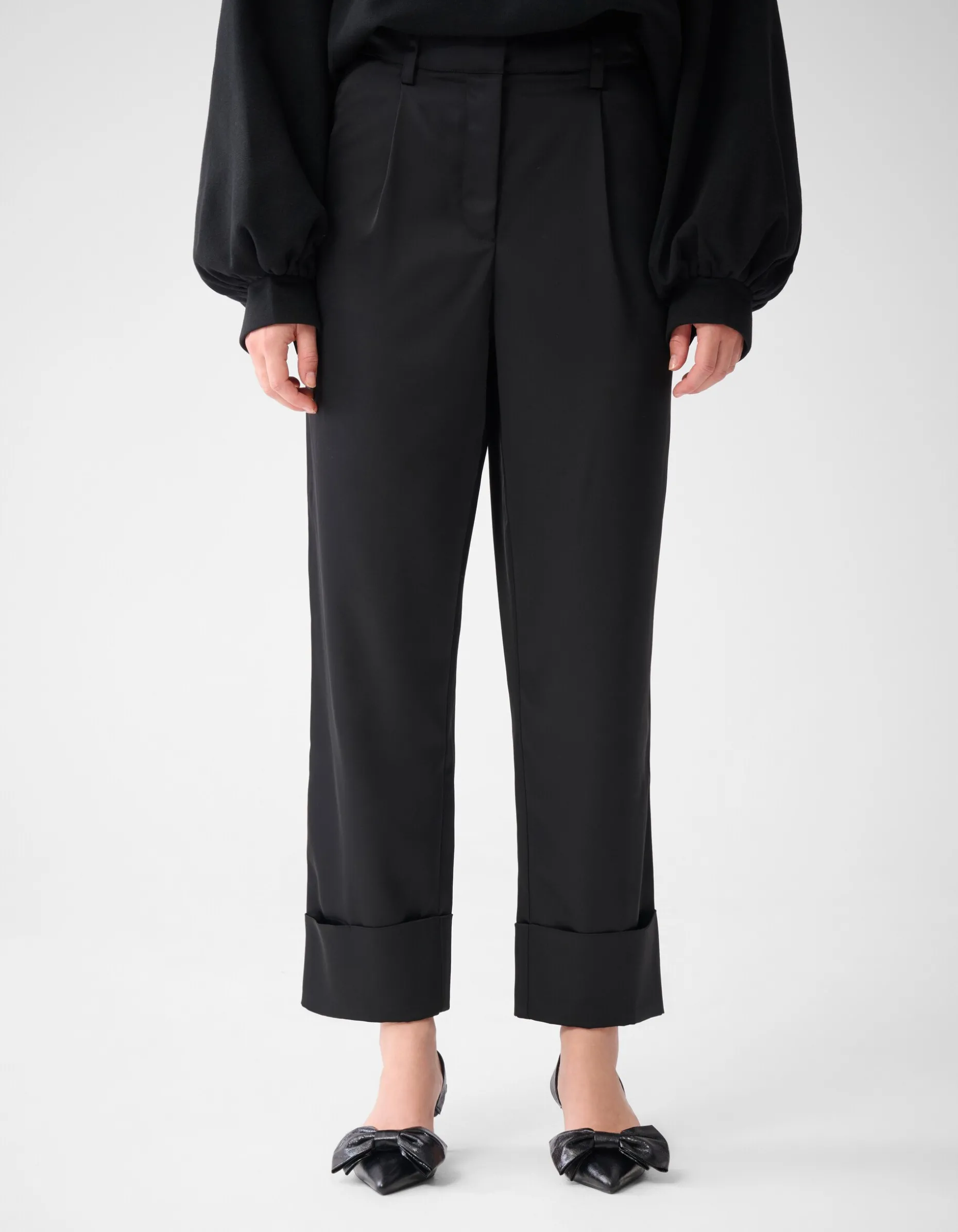 Satijnen Broek Zwart By Lonneke