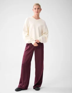 Satijnen Wide Leg Broek Donkerrood By Lonneke
