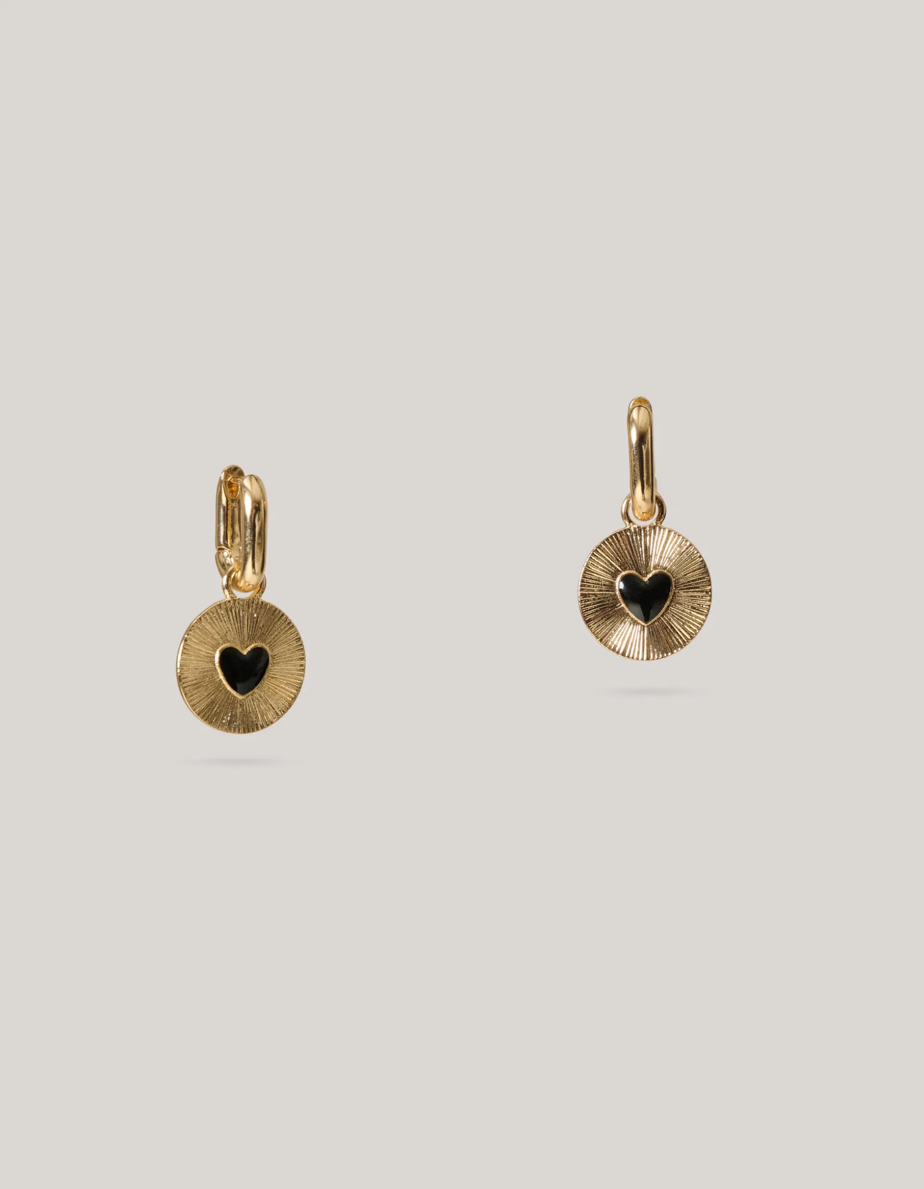 Small Heart Oorbellen Goud/Zwart