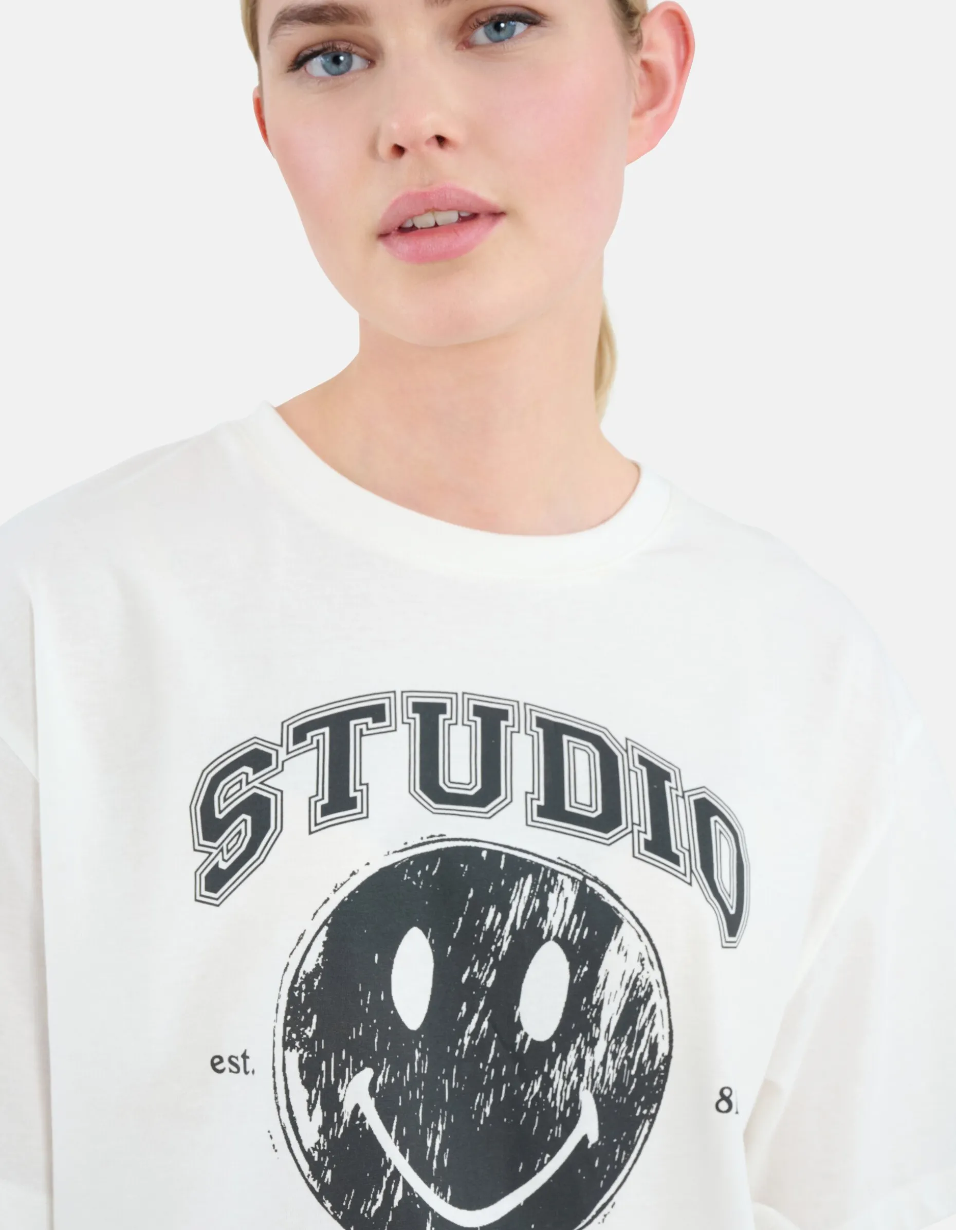 Smiley Artwork T-shirt Wit
