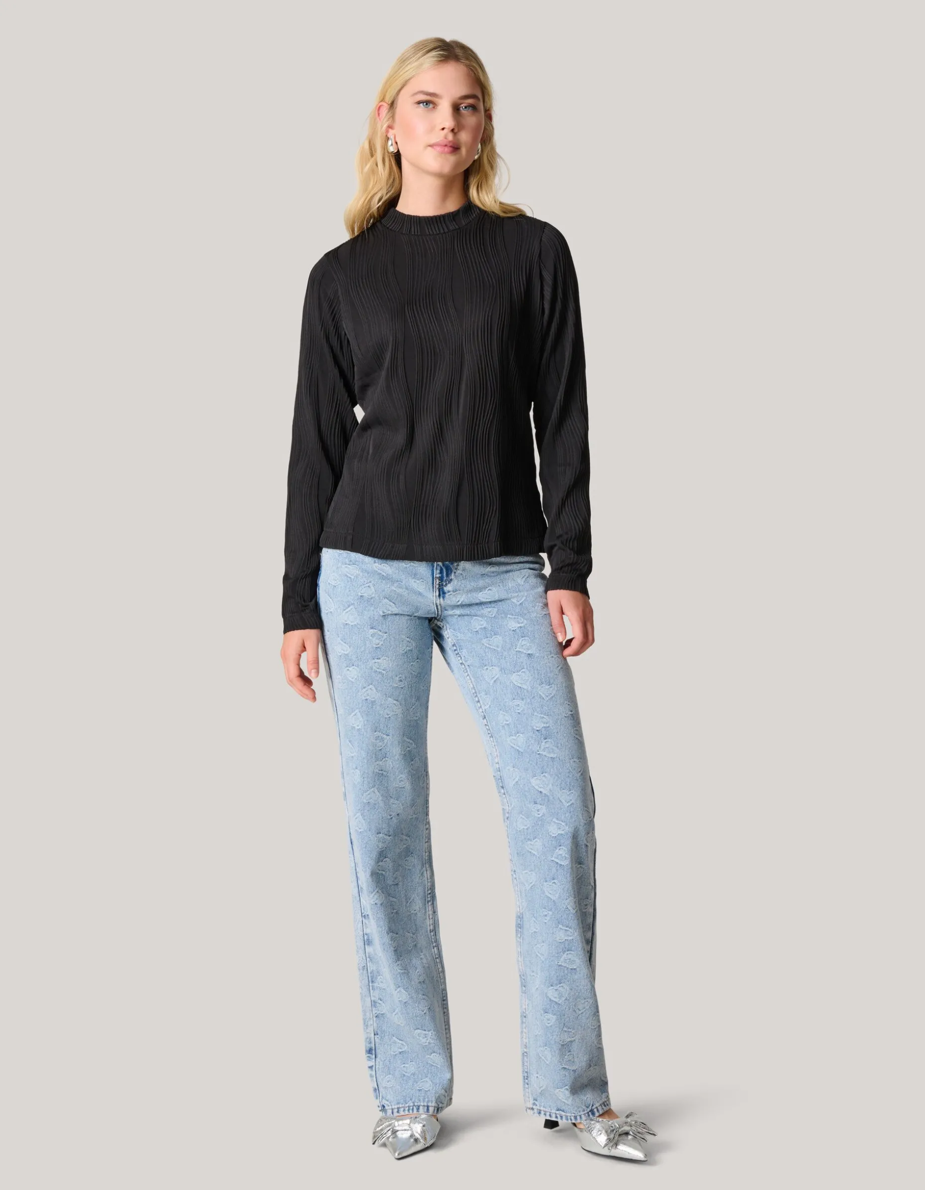 Swirl Crinkle Top Zwart