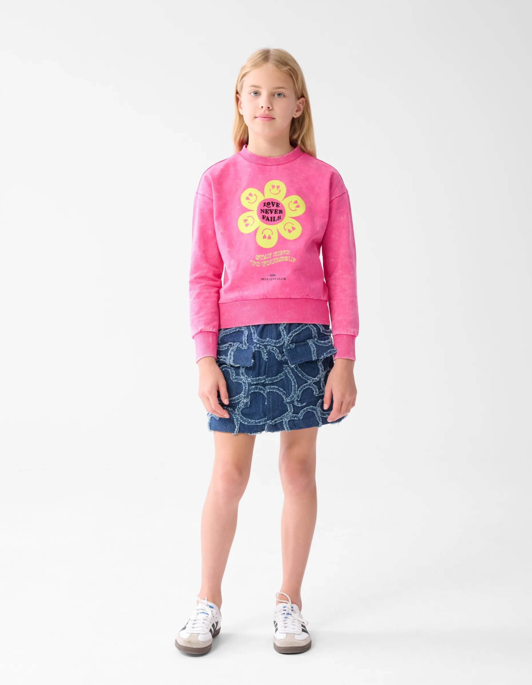 Washed Artwork Sweater Roze